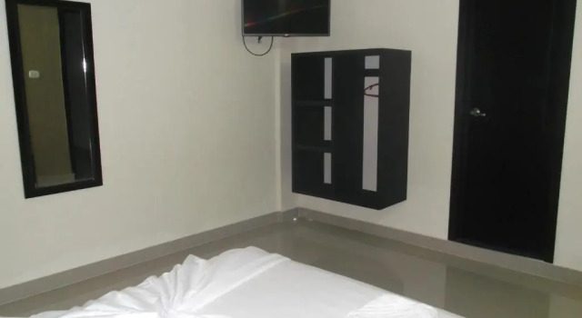 Hotel Monarca Putumayo, Book Hotel 3-Star Hotels in Putumayo, 3*
