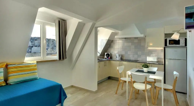 Студия Apartamentos Tucha
