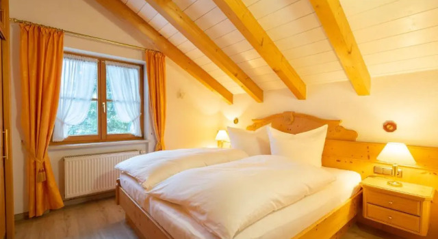 Ferienwohnung G. Füglein, Varaa Huoneisto Hotellit Baijeri pysäköinnillä, Pysäköinti
