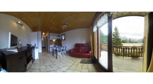 Апартаменты Comfort Hôtel les Gardettes