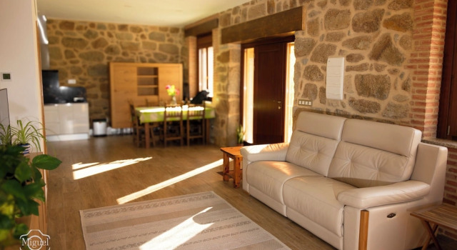 Casa Rural La Tahona, Rezervați Vilă Cabane în Castile and Leon, Casetă