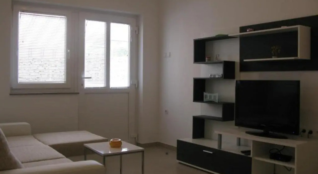 Апартаменты c 1 комнатой с балконом Apartmani Orhideja