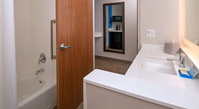 Номер Executive Holiday Inn Express & Suites - Camas by IHG