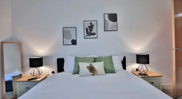 Апартаменты Manchester - 2-bed Apartment - Sleeps 4 - Wifi