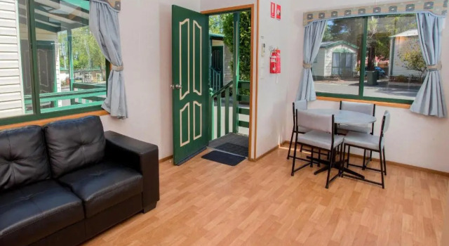 Вилла с 2 комнатами Eureka Stockade Holiday Park