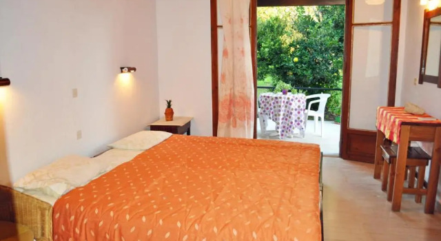 Beach house Yannis 3 in Agios Gordios Beach on Corfu, Забронировать Дом для отпуска Айос-Георгиос Остров Корфу