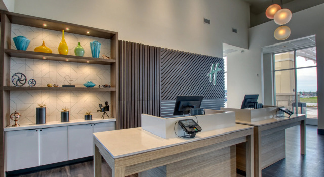 Holiday Inn - Appleton, an IHG Hotel, Book Hotel Appleton Wisconsin, nær Fox Cities Stadium