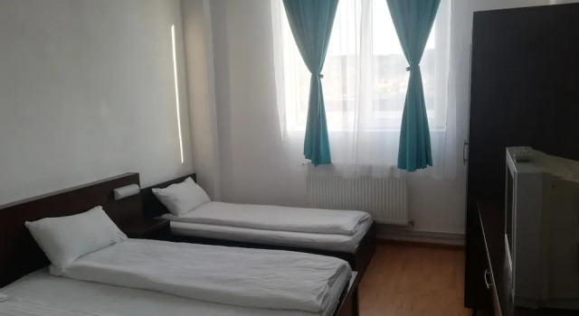 Hostel Valcea, Rezervovat Hostel Hotely v Carpathians - Romania se snídaní, Snídaně