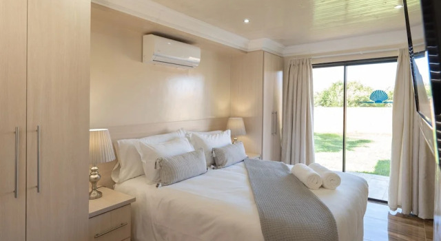 Grand House Lodge And SPA Jeffreys Bay, Buchen Sie Bed & Breakfast Hotels in Route 62 mit Frühstück, Frühstück