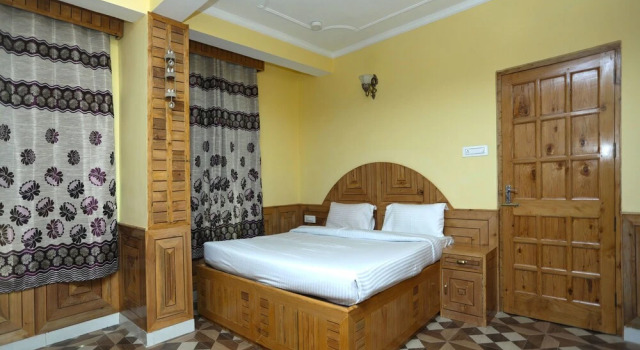 OYO 13873 Home Garden View 1BHK Hadimba Temple