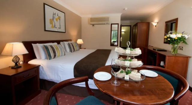 Ellington Lodge Hotel, 予約 ホテル イーストレイ ハンプシャー