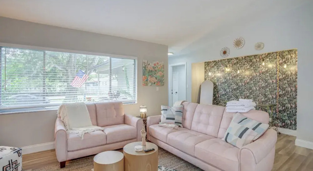 Fully Remodeled St Petersburg Home w/ Private Pool, Book Hotel Saint Petersburg Pinellas County