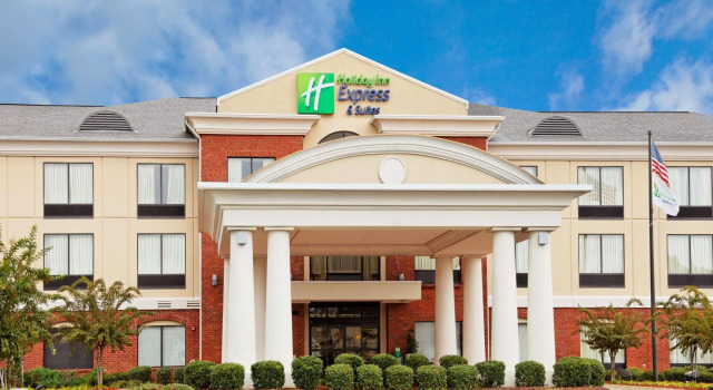 Двухместный люкс Holiday Inn Express & Suites Tupelo by IHG