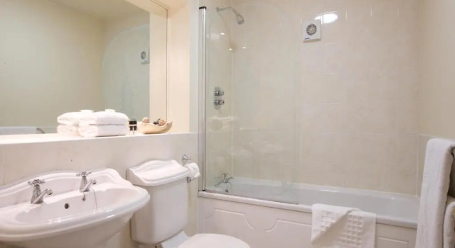 Семейный номер Standard Wrexham Llyndir Hall Hotel