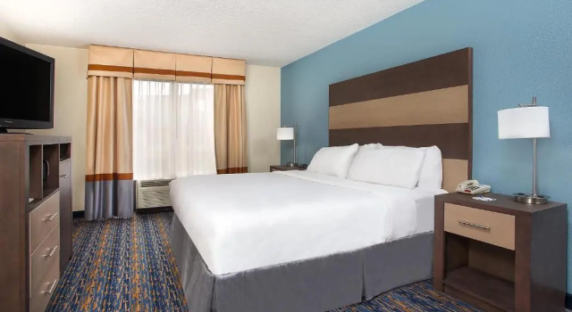 Двухместный номер Deluxe Holiday Inn Express Berea by IHG
