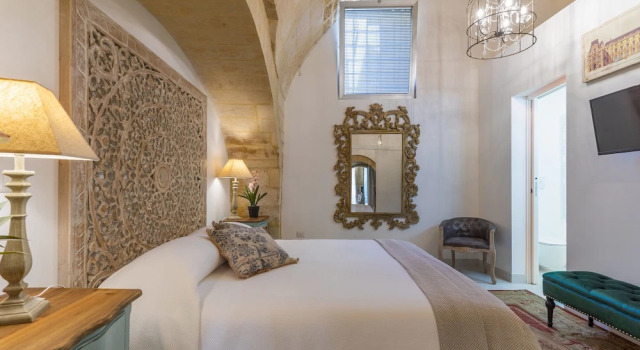 2870 Casa dei Nonni di via Idomeneo - Suite Platino by Barbarhouse