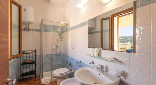 Апартаменты с балконом Relaxing Cristal Blu Studio Sleeps 3 Num1488