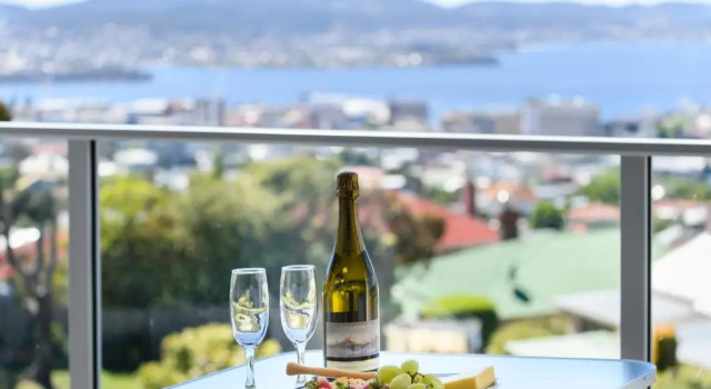 Апартаменты Bay View Villas