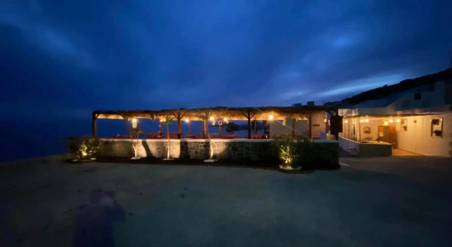 Krinos, Rezervasyon Otel Kato Lefkos Yunanistan
