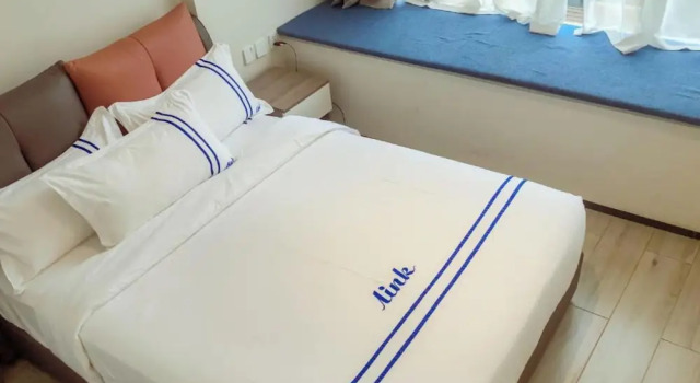 Апартаменты Deluxe Rose Garden Private Apartment By LINK