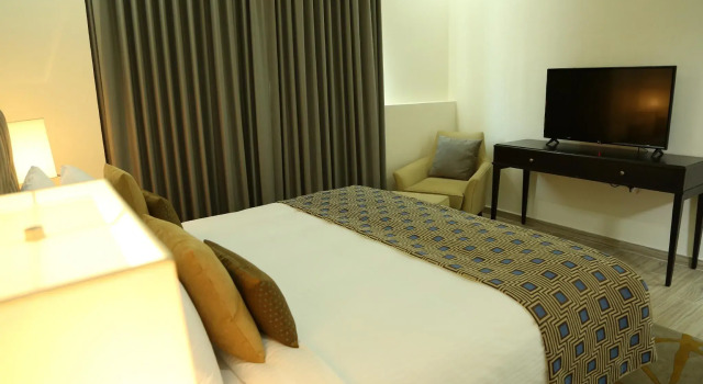 Uptown Hotel Apartment Fujairah By Gewan, Забронировать Апартаменты/квартира Эль-Фуджайра ОАЭ