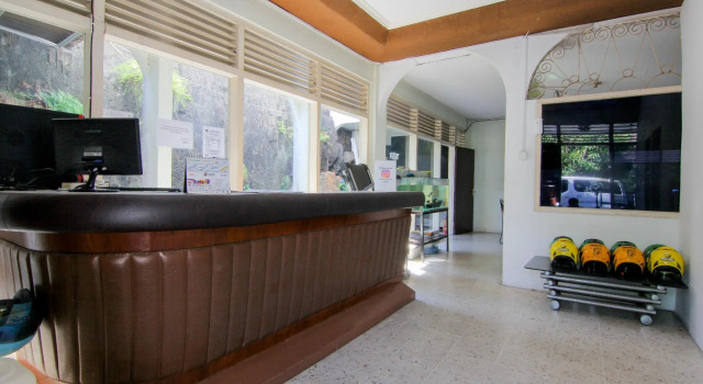 Lestari Guesthouse, Rezervasyon Misafirhane Padang misafirhaneler, Misafirhane
