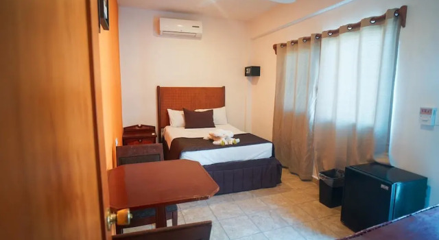 Camera Standard Golden Paradise Hostel