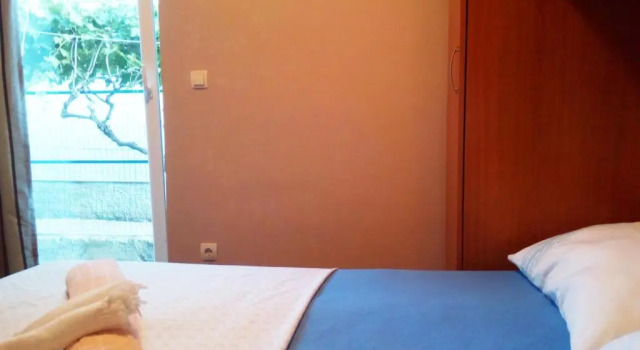 Holiday Home Turalija, Забронировать Отель Отели Водице с парковкой, рядом с Частный Пляж Отеля «Кристина», Парковка