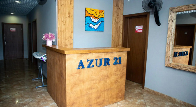 Azur 21 (Азур)
