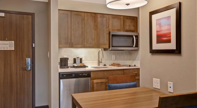 Четырёхместный люкс c 1 комнатой Homewood Suites By Hilton Summerville