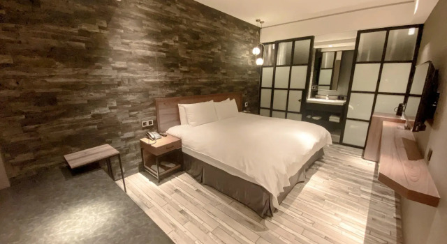 Micro Hotel