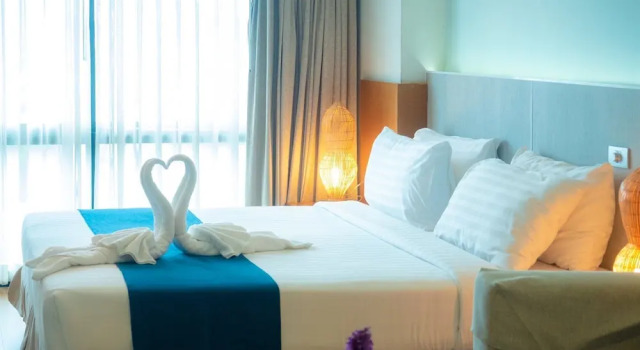 Номер Deluxe с балконом Crystal Jade Hotel