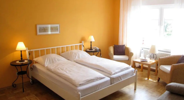 Strandhotel-Najade, Забронировать Отель Боркум East Frisian Islands, рядом с Оздоровительный центр и аквапарк "Гецайтенланд"