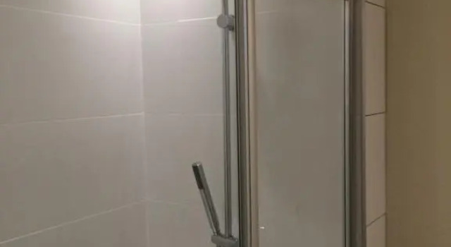 Кровать в общем номере Edinburgh West Side Hostel