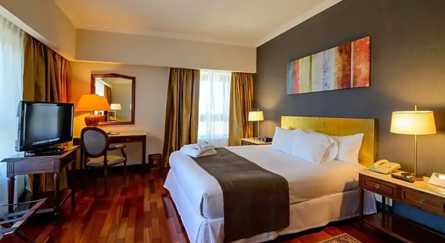 Номер Business Radisson Montevideo Victoria Plaza Hotel