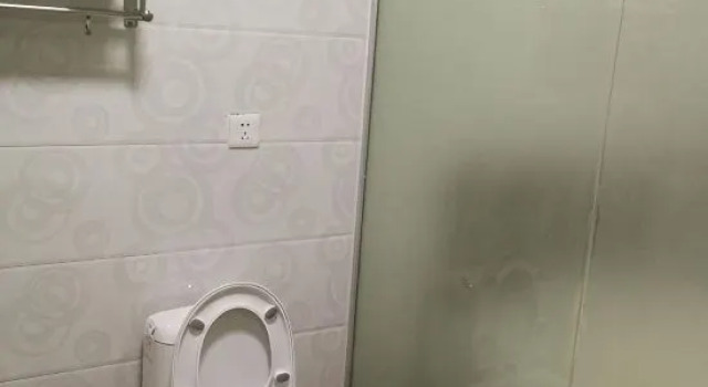 Hexing Hotel