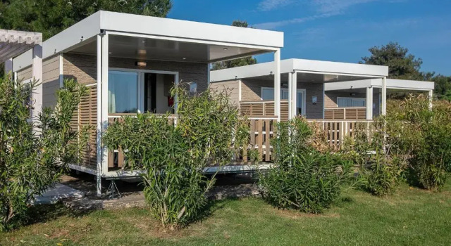 Номер Deluxe Victoria Mobilehome BI VILLAGE