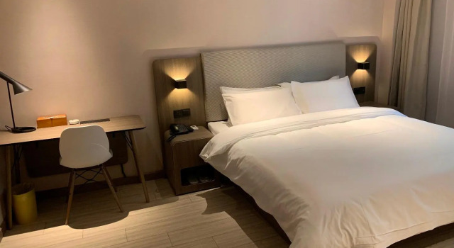 Hanting Hotel Tengzhou Longquan Road, Rezerwuj Hotel Hotele w Tengzhou z parkingiem, Parking