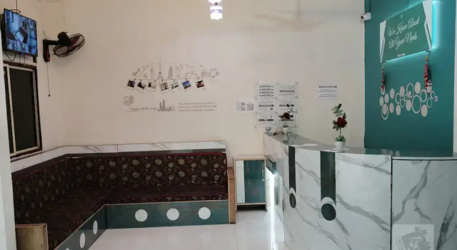 6 CR Hotel Natraj RAILWAY STATION, Забронировать Отель Аурангабад штат Махараштра, рядом с Железнодорожный вокзал Аурангабад