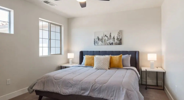 Southern Escape by RedAwning, Varaa Lomakoti Washington 