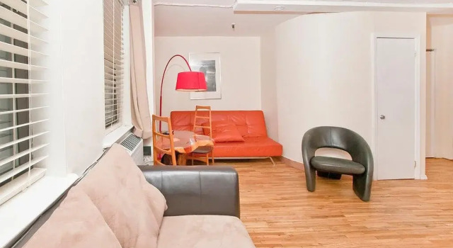 Midtown Lodging, Забронировать Отель Мидтаун-Ист Нью-Йорк, рядом с Церковь Святого Петра
