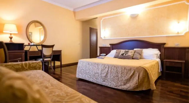 Трёхместный номер Standard Grand Hotel Italia