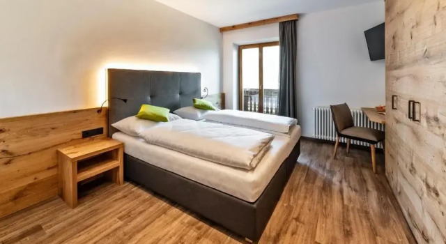 Hotel Garni Sonngart, Забронировать Отель Отели Андриано 3 звезды, 3*