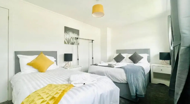 Central Hamilton House, Rezervați Hotel Hamilton Lanarkshire