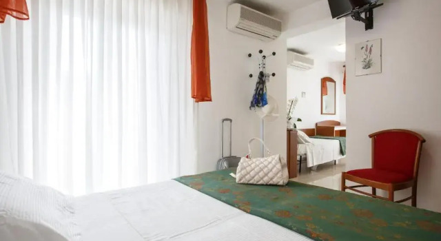 Трёхместный номер Standard Hotel Ada