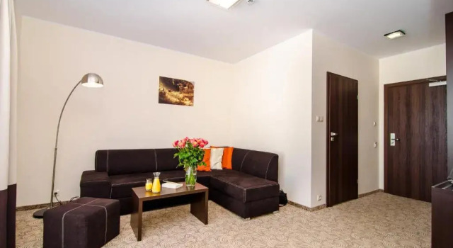 Полулюкс Hotel Emocja SPA