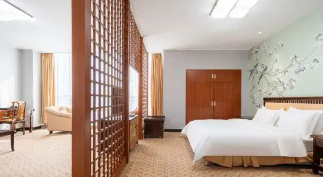 Люкс Business Linghai Hotel