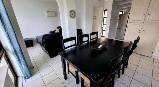 Апартаменты 6 Umdloti Cabanas Umdloti Beach