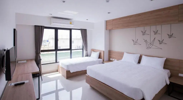 Трёхместный номер Standard The Journey Hotel Laksi