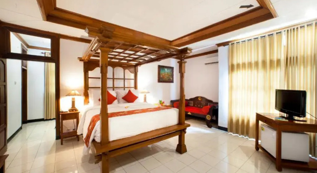 Люкс с 2 комнатами Bali Taman Beach Resort & Spa Lovina